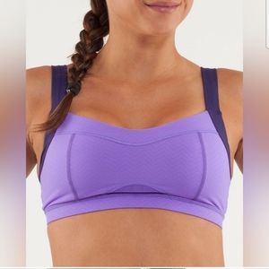 Lululemon Run: engage bra